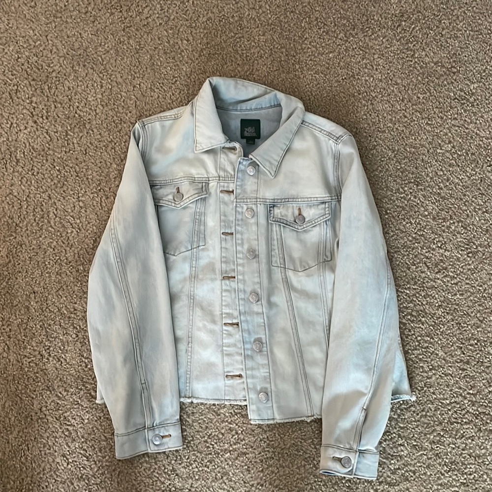 Light washed Jean jacket